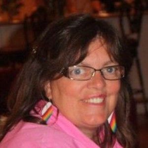 Meet your Posher, Renee